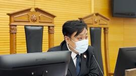 老人被骗几十万 诈骗犯坐牢期间法院执行到位