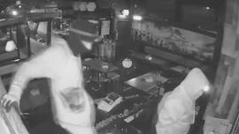 美国7名窃贼抢劫唐人街中餐厅 14分钟竟无人报警