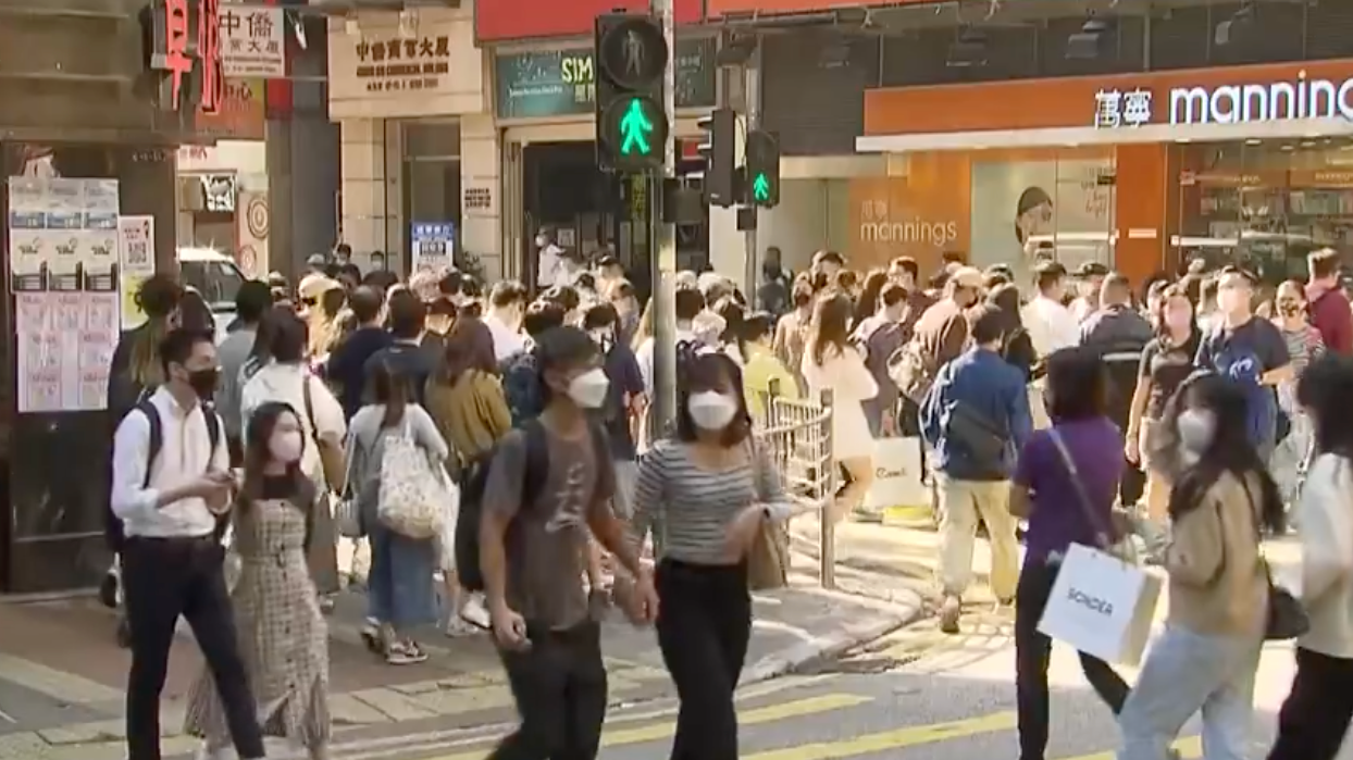 视频香港进入第六波新冠疫情疫情暂以轻症为主