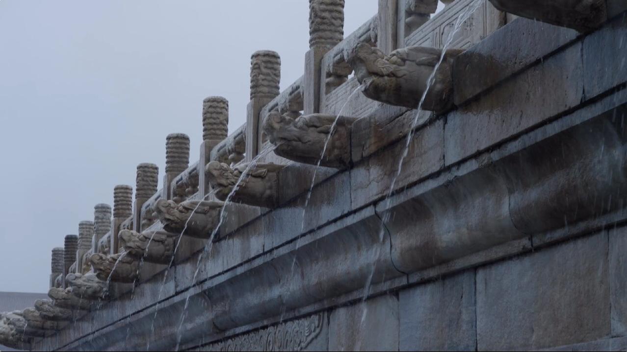 故宫再现"千龙吐水"景观!