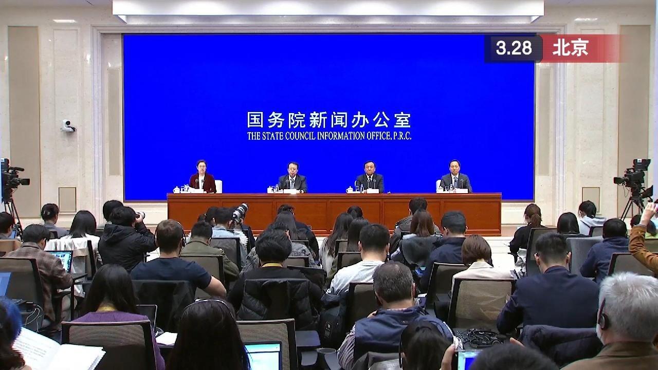 上海口岸贸易额,上海港集装箱吞吐量均领跑全球_上海市市长龚正:上海