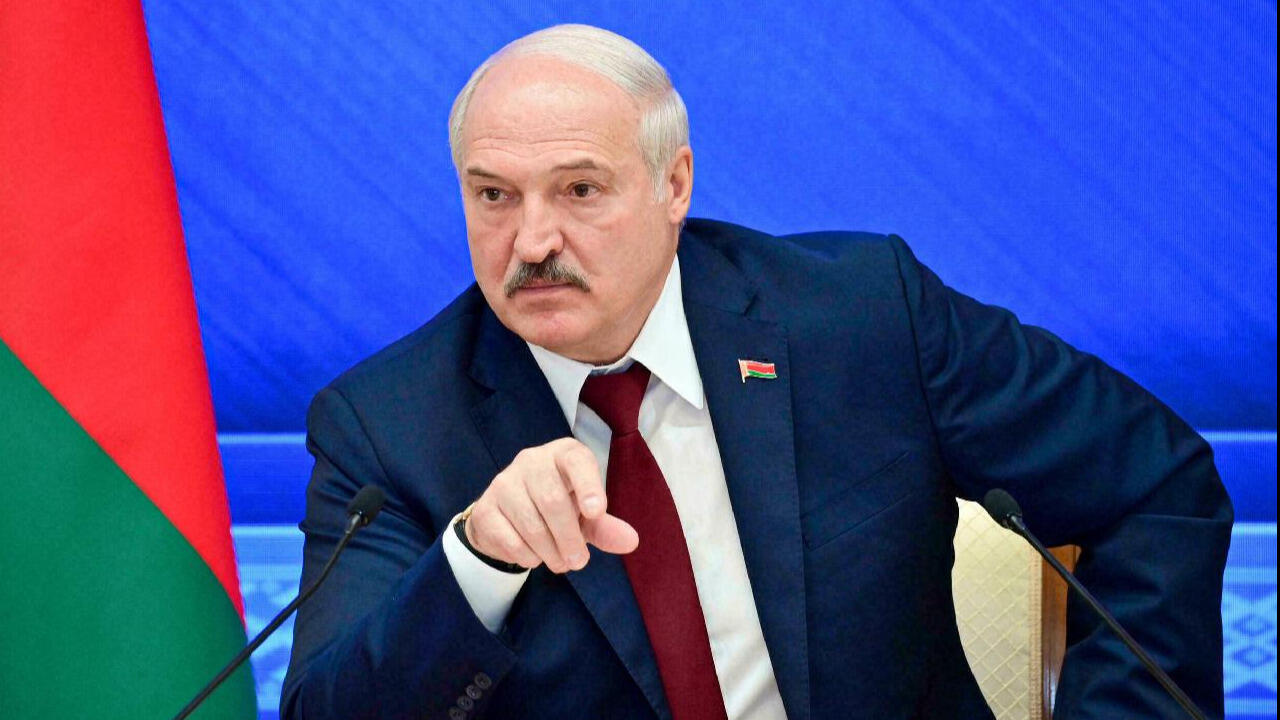 白俄罗斯总统下令:突击检查