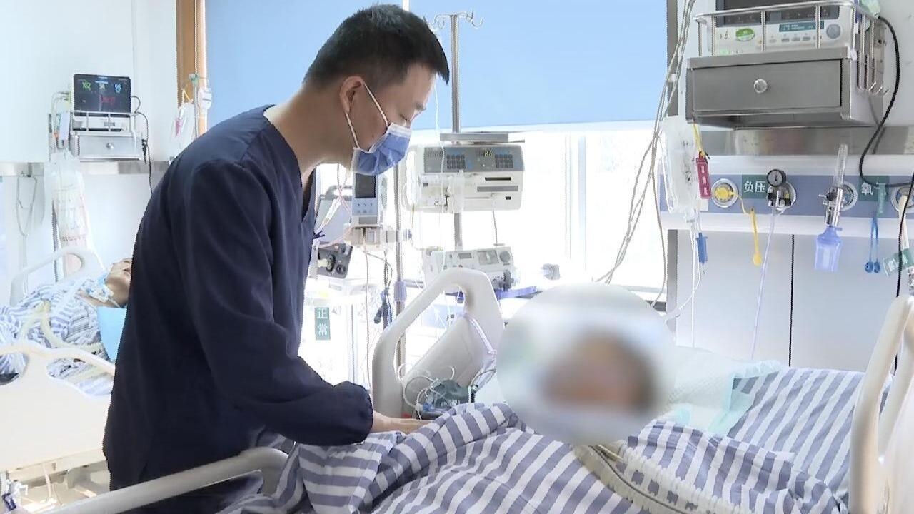 喝自制药酒补身体 52岁男子酒精中毒进了icu
