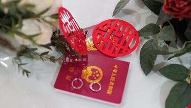 相亲第二天就花30万领证 婚后22天后妻子就离家