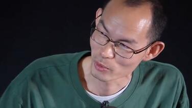 《给阿嬤的情书》导演蓝鸿春哽咽：至今无法读完南枝最后一封信
