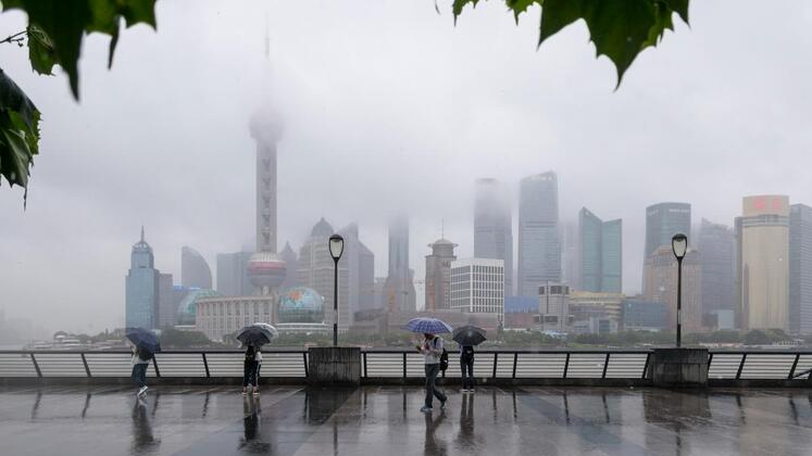 湿度超过亚马孙雨林 申城闷热天气何时缓解？