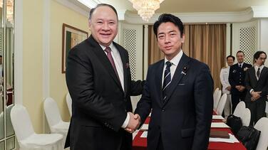"香会"期间日本防相向菲律宾大肆推销二手护卫舰