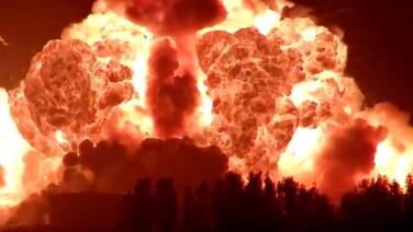 火箭炸了发射台也瘫了 NASA:登月可能得靠马斯克