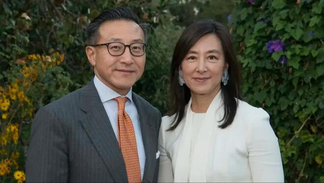 蔡崇信宣布离婚 30年婚姻已是“合作伙伴关系”