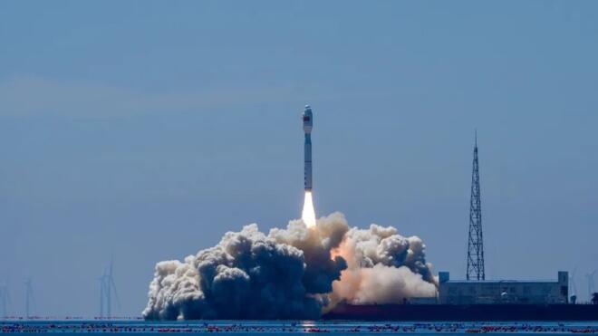我国成功发射东方慧眼高光谱01、02星