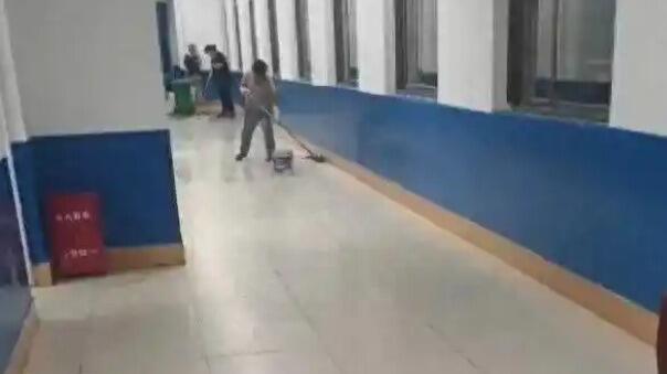 56名学生41人请假！“甲醛不超标”不是挡箭牌