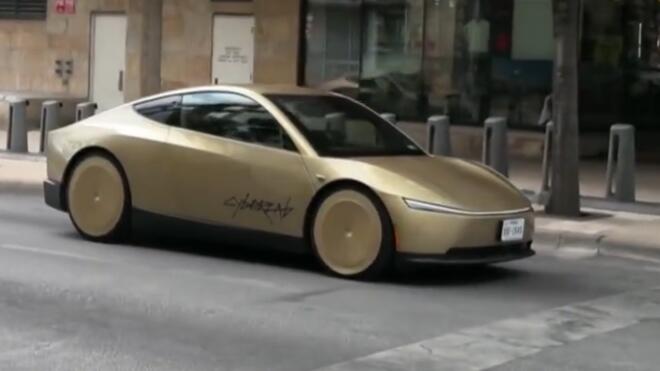 特斯拉正式发布量产版赛博出租车