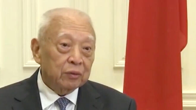 董建华逝世享年89岁 曾感慨香港特首责任重大