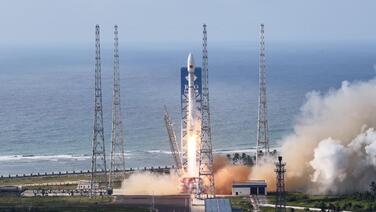 我国成功发射卫星互联网低轨25组卫星