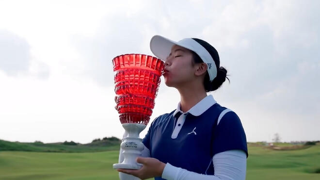 刘国梁16岁女儿刘宇婕夺冠！登顶中国女子公开赛