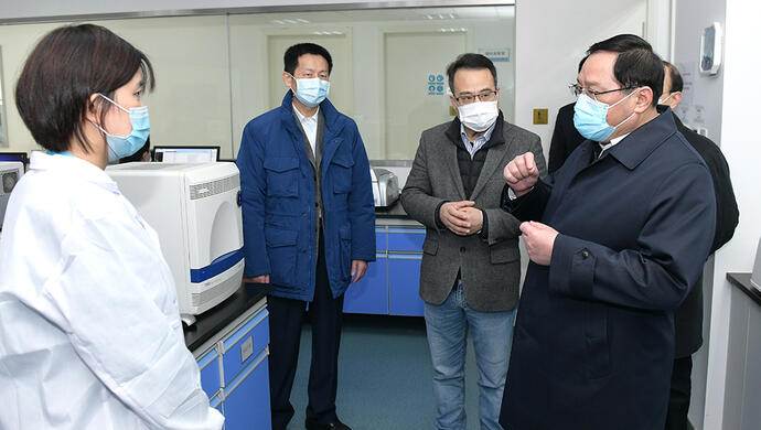 李强在北京调研生物医药产业发展时强调 加大高质量科技供给和政策支持 着力推动生物医药产业提质升级