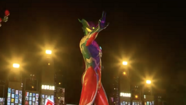 “兔”BIG！全球最大奥特曼亮相临港